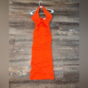 Low Plunge Ruched Dress in Orange . Size 6. Worn once